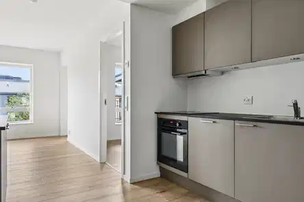 apartment Lys 2-værelses lejlighed i Akaciehaven, Odense