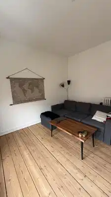 apartment Lys 3-værelses lejlighed på 82 m² – ledig 1/9-2026