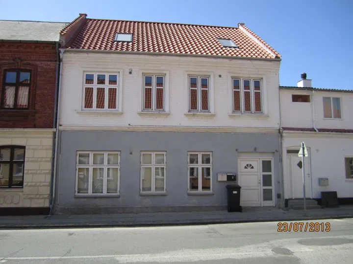 Lys lejlighed over to etager i centrum af Assens - Nørregade, Assens - 0