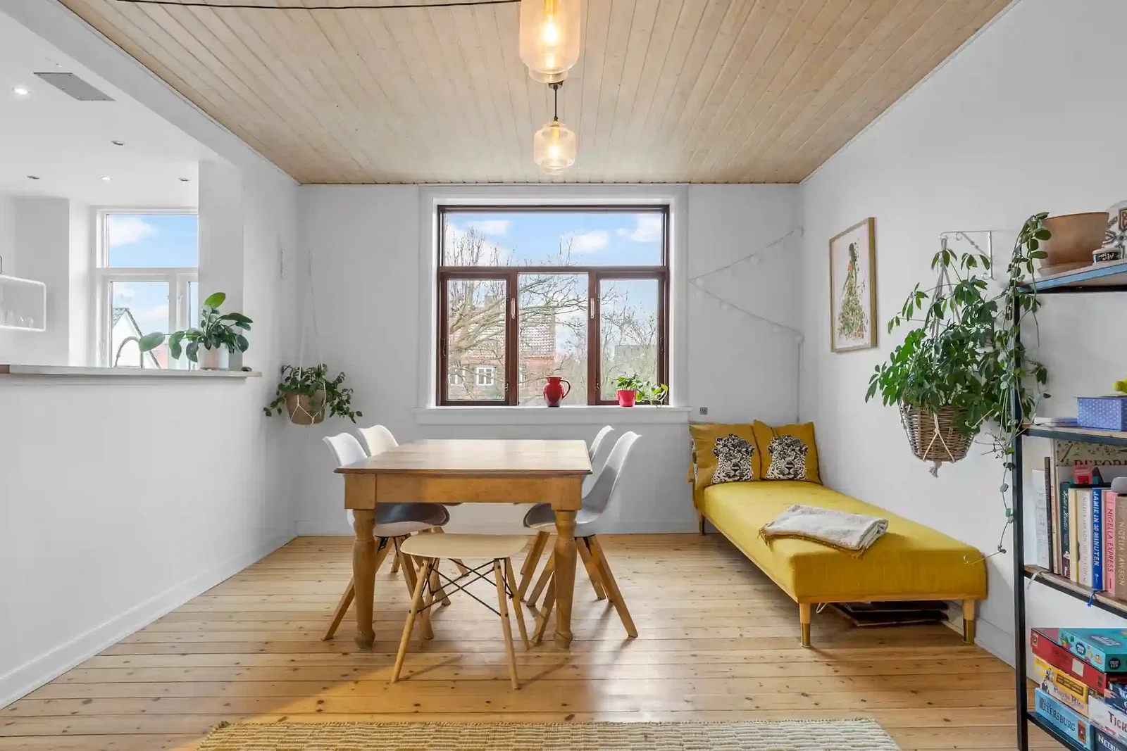 apartment Lys og indbydende 3V’er med alt tæt på