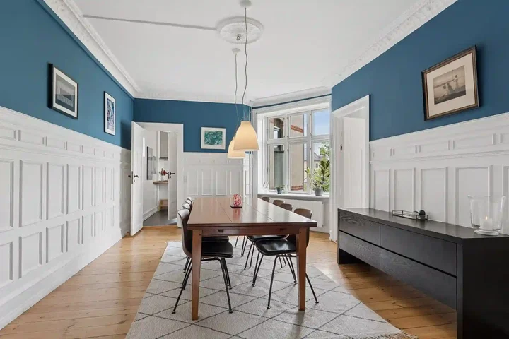 Stor, møbleret lejlighed med altan og topbeliggenhed - Forhåbningsholms Alle, Frederiksberg C - 0