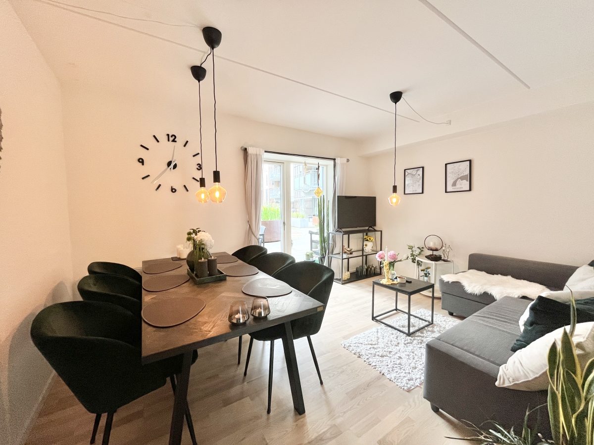 apartment Moderne 2-værelses lejlighed med vestvendt terrasse i Aalborg