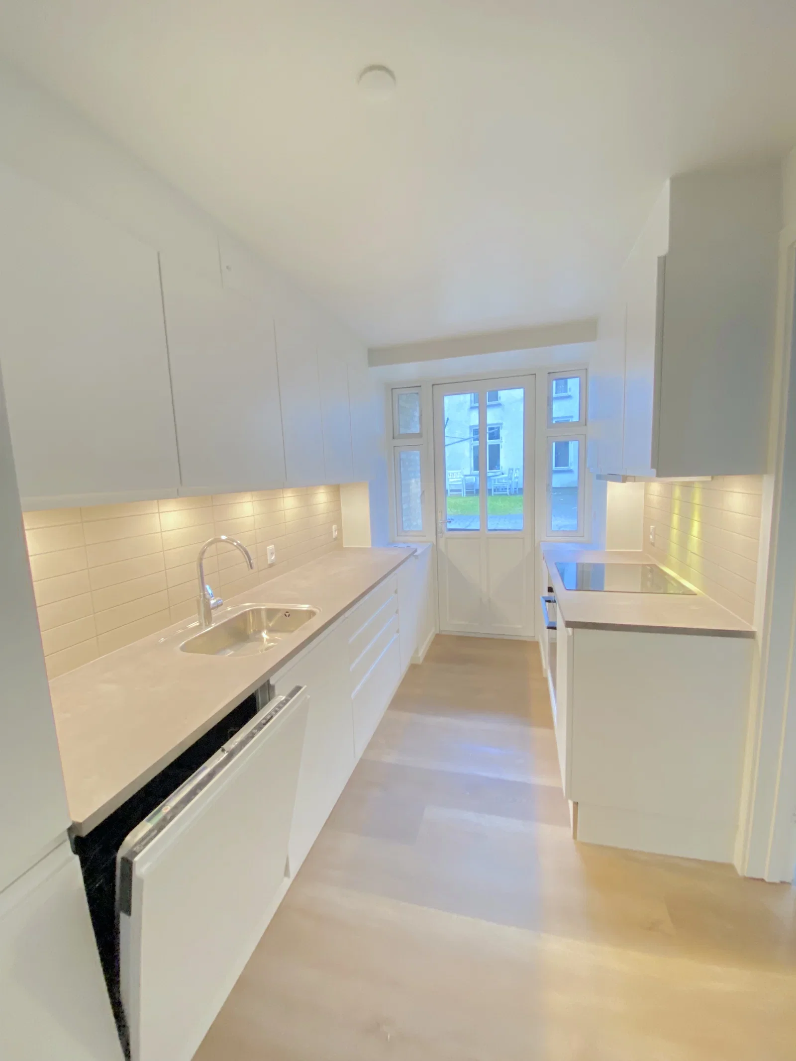 apartment Nyrenoveret 4-værelses, med parkeringsmulighed