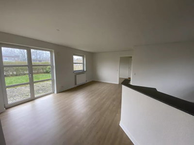 Rummeligt rækkehus med egen have og carport - Øresundsvænget, Middelfart - 2