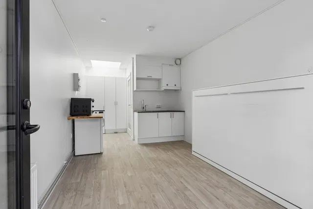 apartment Lys og moderne 1-værelses på Kirkebjerg Allé