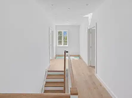 house Totalrenoveret villa med orangeri og dobbelgarage