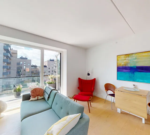 apartment 102 m² lejlighed med stor sydvendt altan på Amager