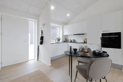 Moderne bolig med terrasse og funktionel indretning - Elisesvej, Kolding - 1