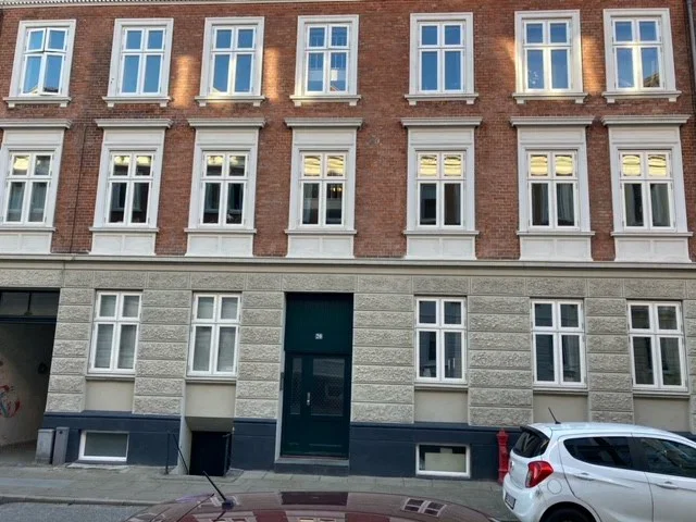 Lys 2-værelses i centrum tæt på banegård - Christiansgade, Aalborg - 0