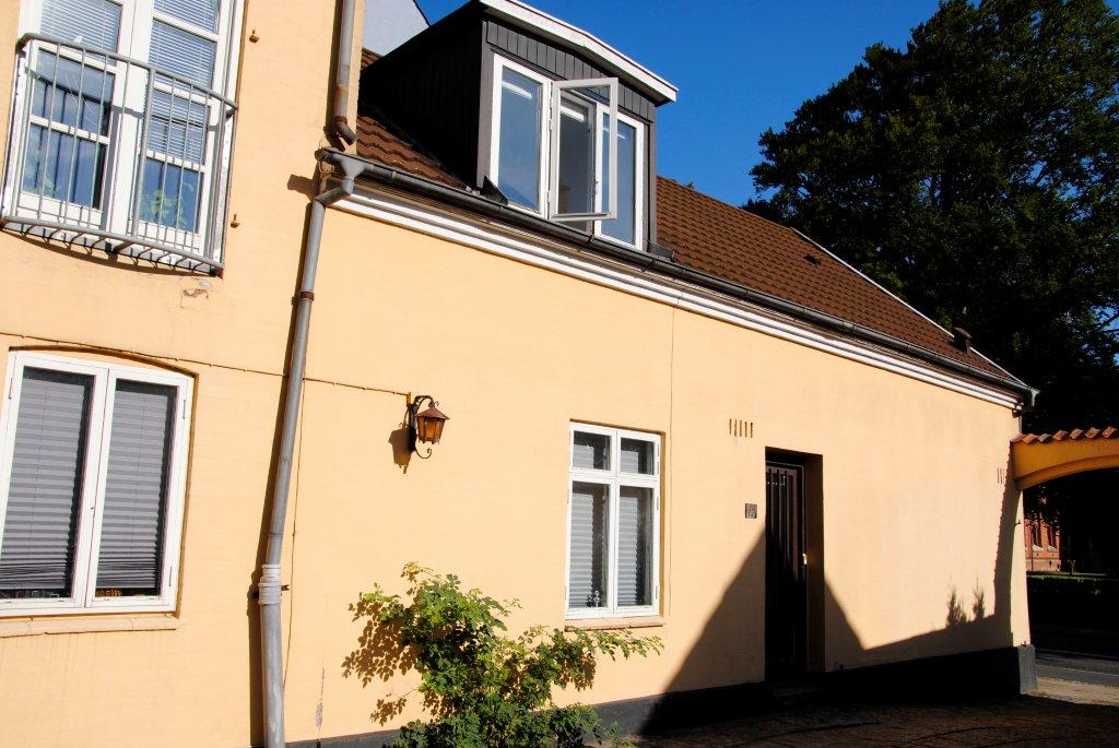 apartment 2-værelses taglejlighed centralt i Viborg