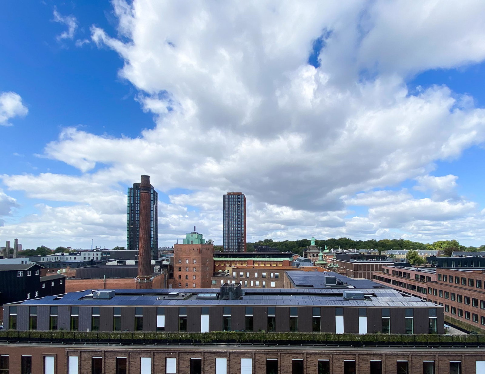 apartment Furnished apartment with a view and central location