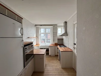 Lys og rummelig lejlighed med klassisk charme - Løkkegade, Aalborg - 1