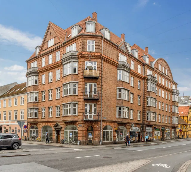 apartment Lys og indflytningsklar bolig tæt på Aalborg centrum
