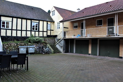 Well-maintained 1-room apartment with private entrance and terrace - Sct. Mogens Gade, Viborg - 1