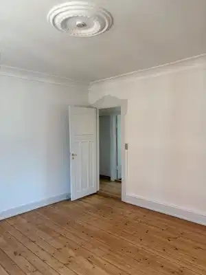 apartment Nyrenoveret hyggelig 2-værelses lejlighed