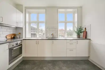 apartment 3-værelses lejlighed, i charmerende ejendom