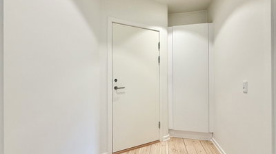 Bright newly renovated 2-room apartment, 61 m², near light rail - Schacksgade, Odense C - 4