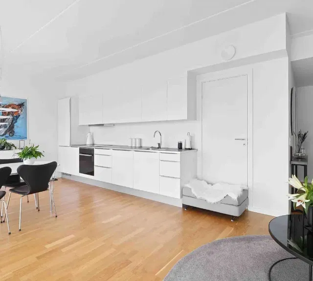 apartment Title: Bright and modern apartments close to the city