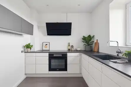 apartment Lys og renoveret 3-værelses med altan i Aalborg