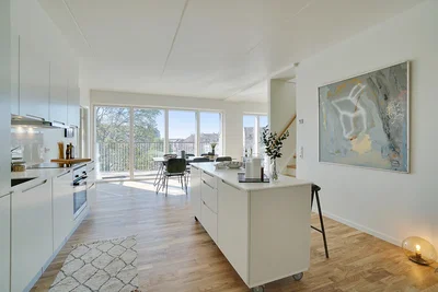 4-værelses lejlighed i ét eller to plan - Parmagade, København S - 3