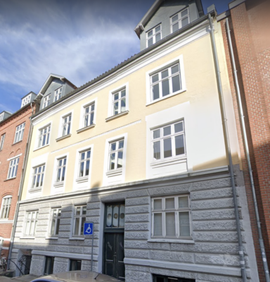 apartment Charming 2-room apartment of 46 m² with a courtyard