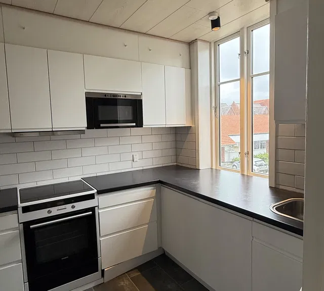 apartment Lovely 85 m² apartment near town and harbor