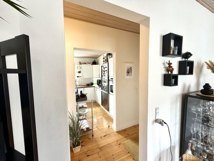 Stor og lys 2-værelses på Øgaden med fælles gård - Sverigesgade, Aalborg - 3