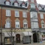 apartment Central two-room apartment, 68 m2 in the middle of the pedestrian street – close to theatre and train
