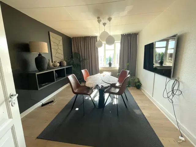 apartment Bright 3-room apartment centrally located in Aalborg