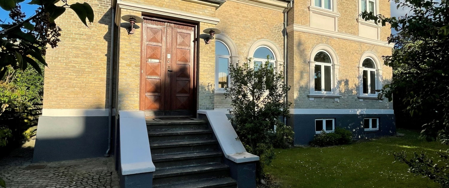 house Ole Bruuns Vej, Charlottenlund (møbleret)