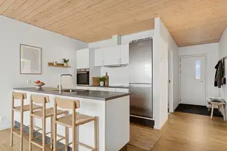 townhouse Lyst 4-værelses rækkehus på 97 m2 med privat terrasse, lille have og parkering