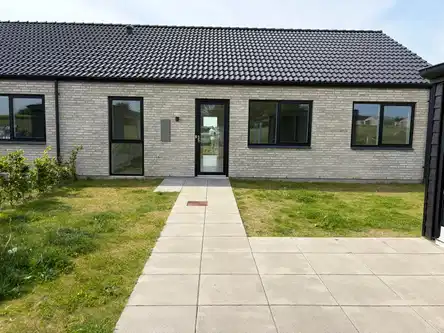 townhouse Nyopført 4-værelses rækkehus fra 2023 med 2 badeværelser