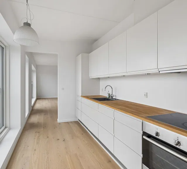 apartment Stor 4-værelses lejlighed 128 m² ved vandet – mulighed for p-plads