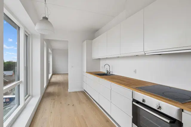 apartment Stor 4-værelses lejlighed 128 m² ved vandet – mulighed for p-plads