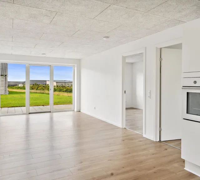 townhouse 4-værelses rækkehus med terrasse og parkering