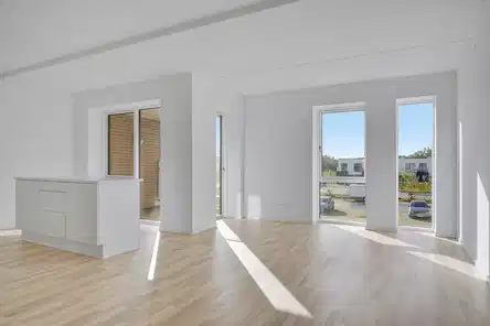 apartment Rummelig 2-værelses lejlighed med altan i Hedehusene