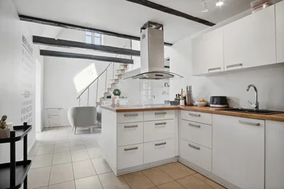 Rummeligt 6-værelses familiehus på 180 m2 i Tjæreborg med stor have og solrig terrasse - Vestre Strandvej, Tjæreborg - 1
