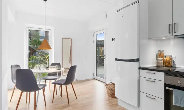 apartment Lys 2-værelses lejlighed i Risskov, 66 m²