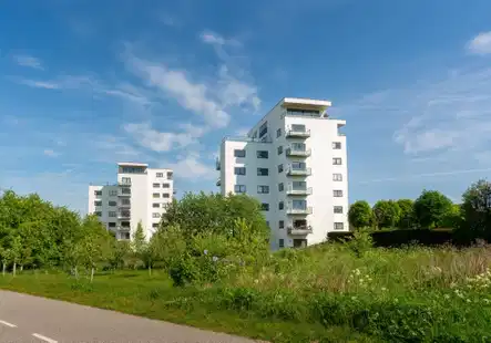 apartment Lys og delevenlig 3-værelses lejlighed, stor altan