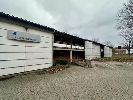 apartment Lys 2-værelses lejlighed med stor altan i Odense C