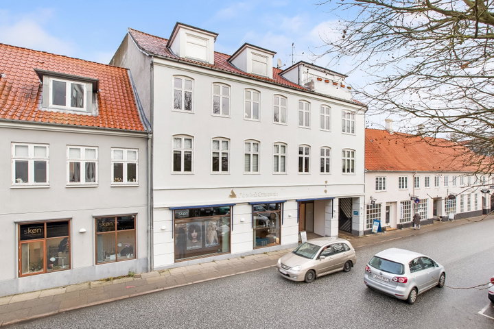 Lys 3-værelses lejlighed på 100 m² i Randers - Vestergade, Randers C - 0
