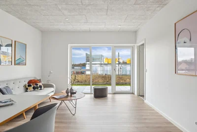 Moderne rækkehus med 4 værelser – Ideelt til familien - Fenris Alle, Svenstrup J - 1