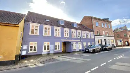 apartment Charming 2-room apartment on the 1st floor