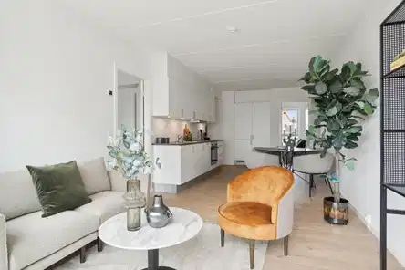 apartment Lys og moderne 4-værelses lejlighed i Vallensbæk Strand