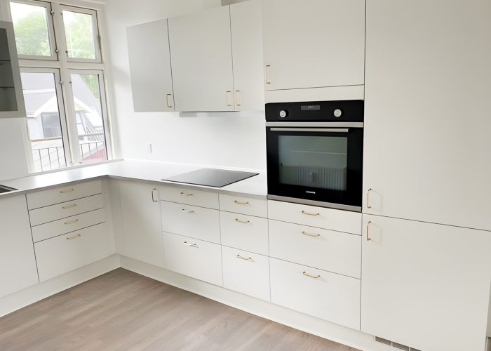 apartment Skøn 4-værelses lejlighed udlejes på Skovvejen i Aarhus med helt nyt køkken!