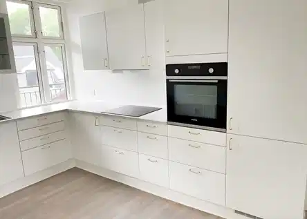 apartment Lovely 4-room apartment for rent on Skovvejen in Aarhus with a brand-new kitchen!