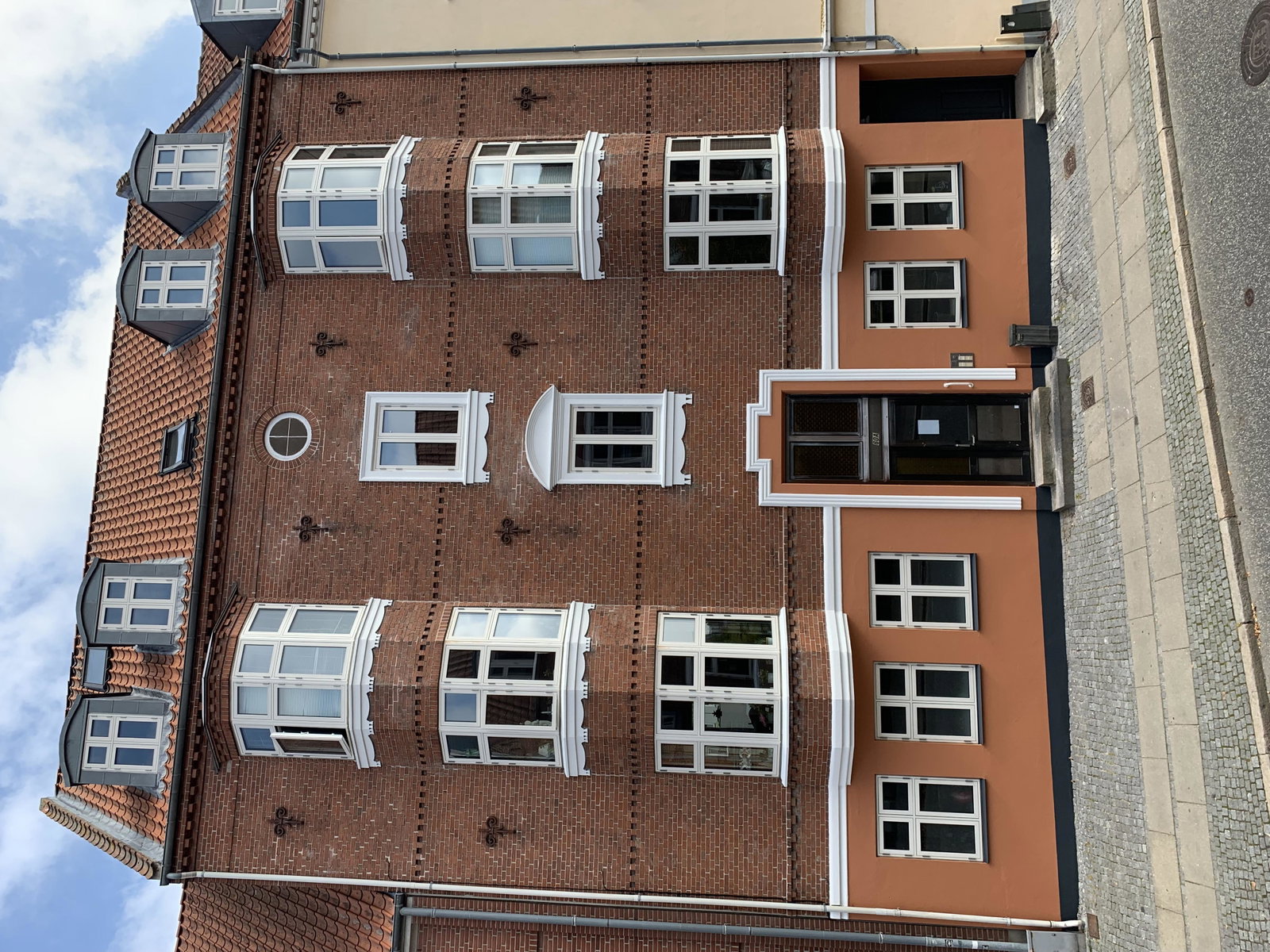 apartment 2 værelses lejlighed på 65m2 med altan