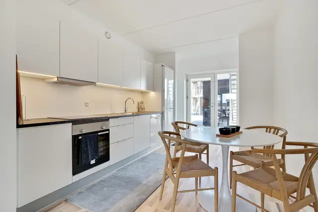 apartment Nybygget lys 3-værelses lejlighed med altan i Gistrup