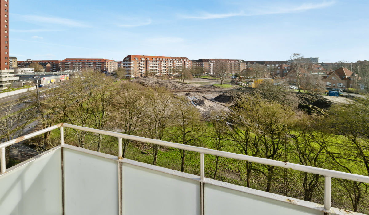 apartment Lys lejlighed med to altaner på Kongsvang Allé