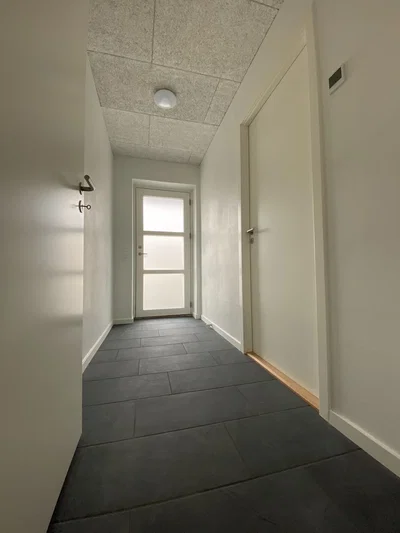 Lys og moderne 3-værelses på 85 m2 med terrasse, parkering og bryggers - Ryttermarksvej, Kolding - 3